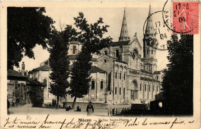 Carte postale ancienne Macon Eglise Saint-Pierre à Mâcon