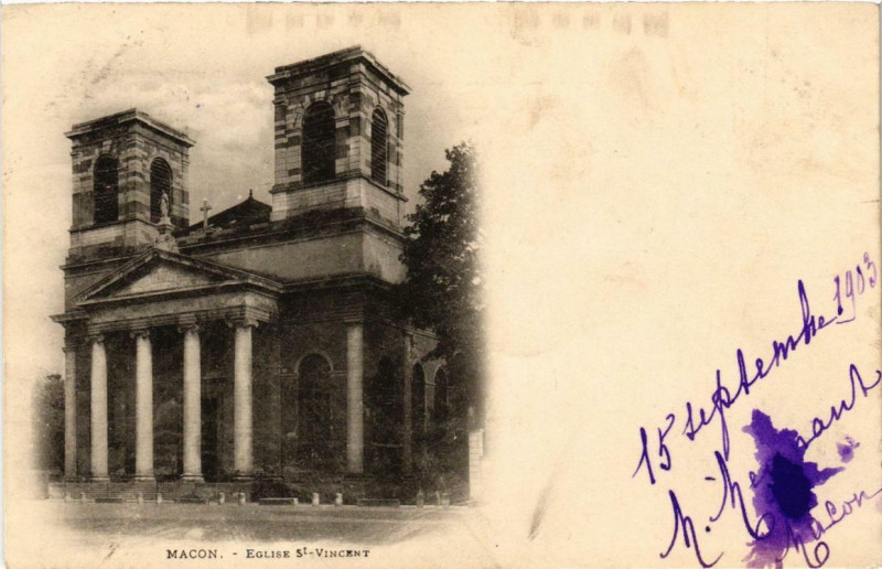 Carte postale ancienne Macon Eglise Saint-Vincent à Mâcon