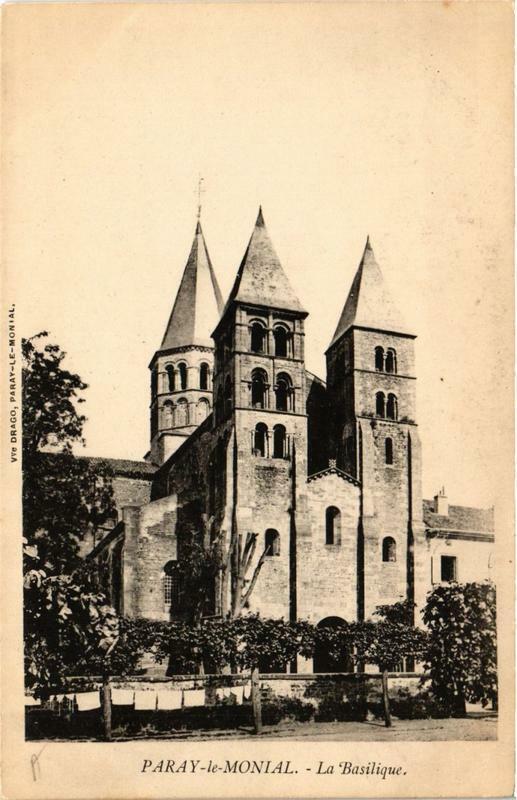 Carte postale ancienne Paray-le-Monial La Basilique à Paray-le-Monial