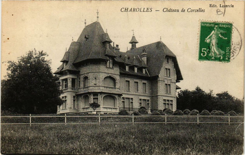 Carte postale ancienne Charolles Chateau de Corcelles à Charolles