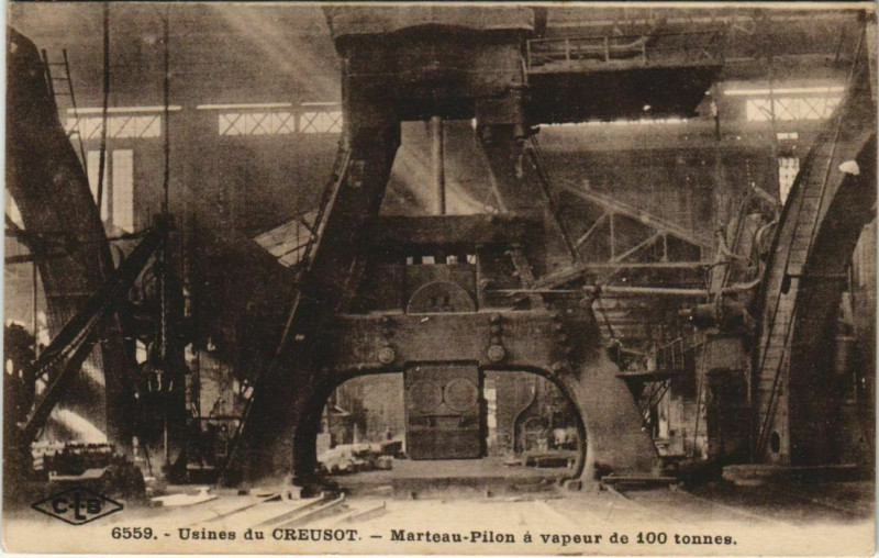 Carte postale ancienne Usines du Creusot Marteau-Pilon