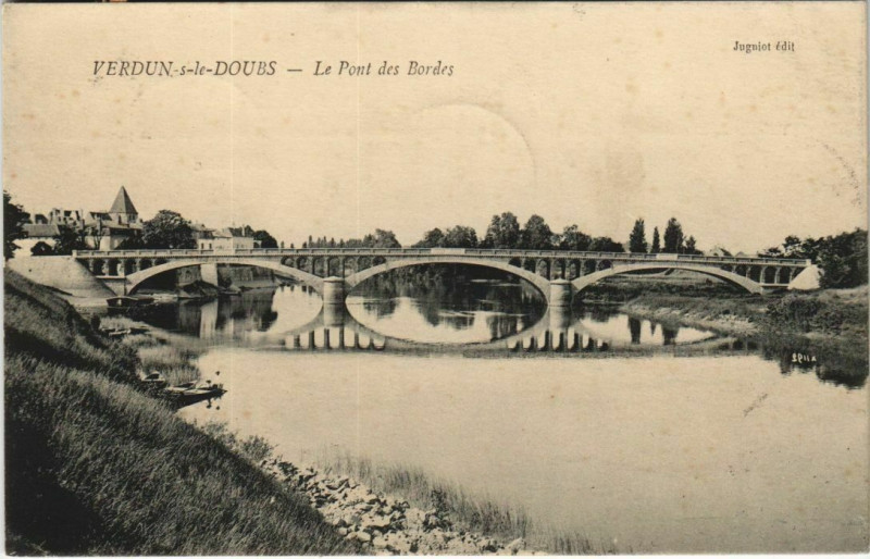 Carte postale ancienne Verdun-s-le-Doubs - Le Pont des Bordes