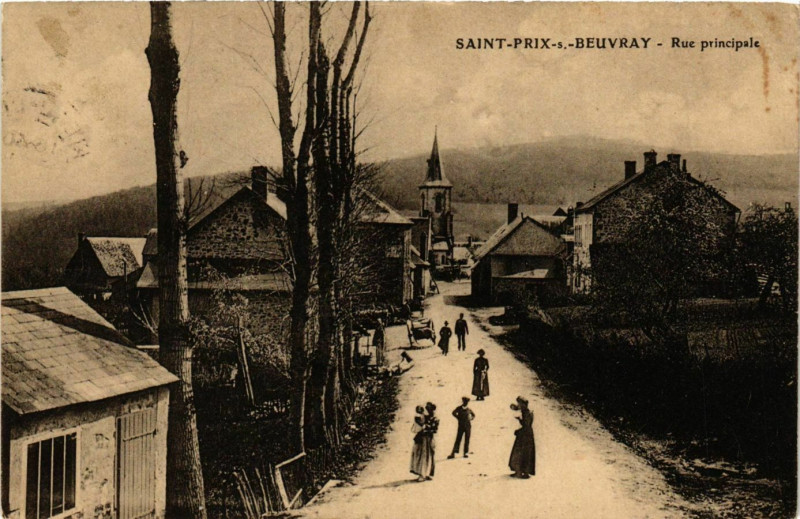 Carte postale ancienne Saint-Prix s Beuvray Rue Principale France à Saint-Prix