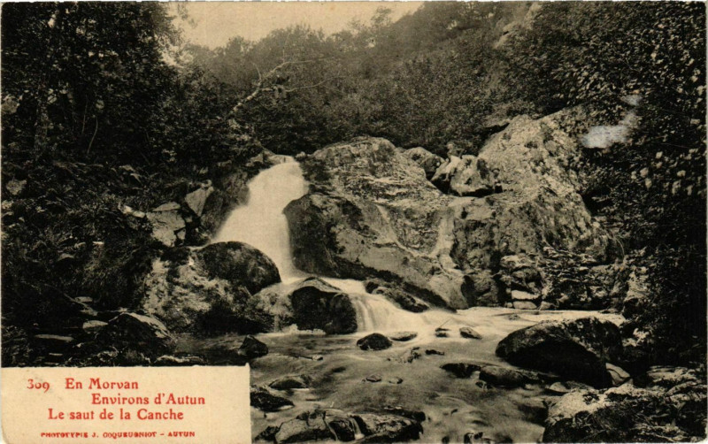 Carte postale ancienne En Morvan Le saut de la Canche France