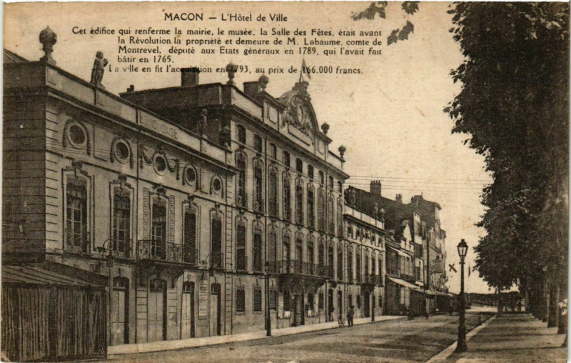 Carte postale ancienne Macon L'Hotel de Ville France à Mâcon