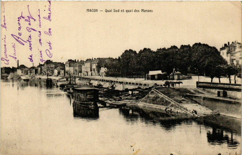 Carte postale ancienne Macon Quai Sud et quai des Marans France à Mâcon