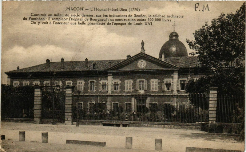 Carte postale ancienne Macon L'Hopital Hotel Dieu France à Mâcon