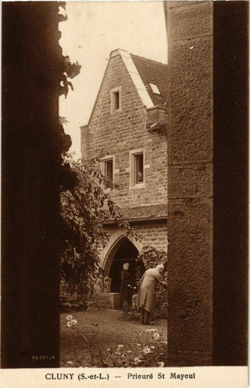 Carte postale ancienne Cluny PrieureSaint-Mayeul France à Cluny
