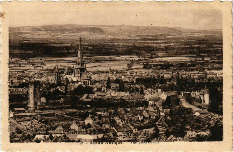 Carte postale ancienne Autun Vue panoramique France à Autun