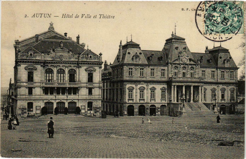 Carte postale ancienne Autun Hotel de Ville et Theatre France à Autun