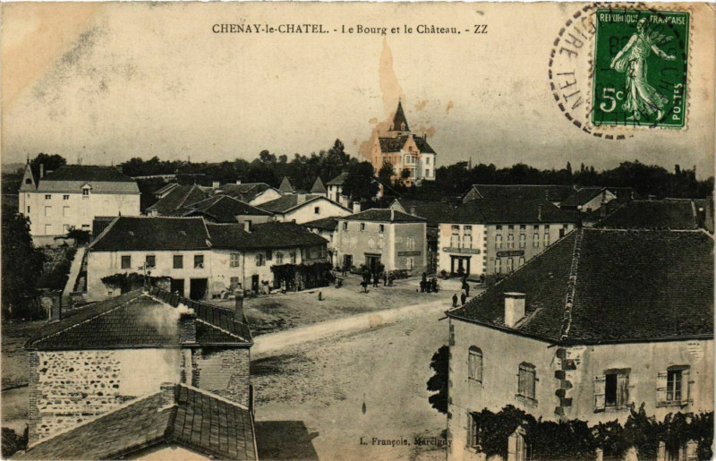 Carte postale ancienne Chenay le Chatel Le Bourg et le Chateau France à Château