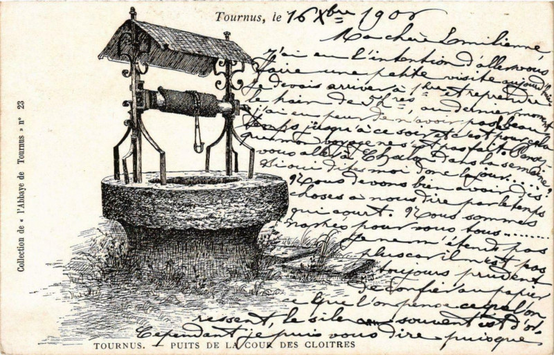 Carte postale ancienne Tournus Puits de la Cour des Cloitres France à Tournus