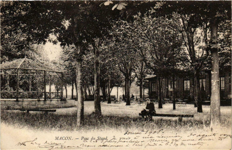 Carte postale ancienne Macon Parc du Stand France à Mâcon