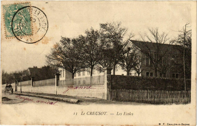 Carte postale ancienne Le Creusot Les Ecoles France au Creusot