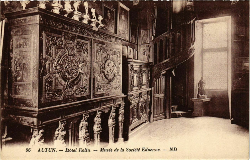 Carte postale ancienne Autun Hotel Rolin, Musee de la Societe Eduenne France à Autun