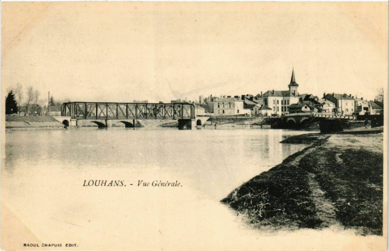 Carte postale ancienne Louhans - Vue générale à Louhans