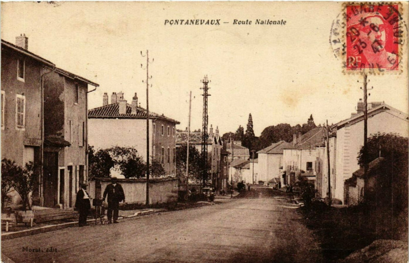 Carte postale ancienne Pontanevaux - Route Nationale