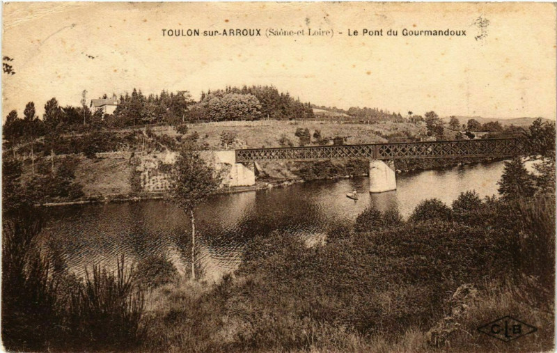 Carte postale ancienne Toulon-sur-Arroux (Seine-et-LOIRe) - Le Pont du Gourmandoux à Toulon-sur-Arroux