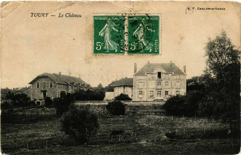 Carte postale ancienne Toury - Le Chateau à Château