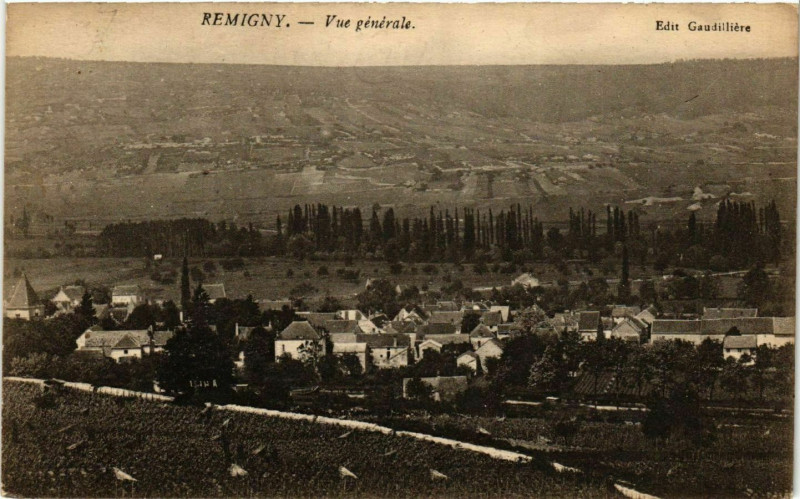Carte postale ancienne Remigny - Vue générale à Remigny