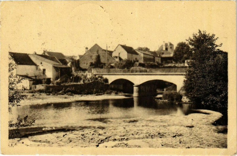 Carte postale ancienne Salornay-sur-Guye (S.-&-L.) - Hameau d'Angoin à Salornay-sur-Guye