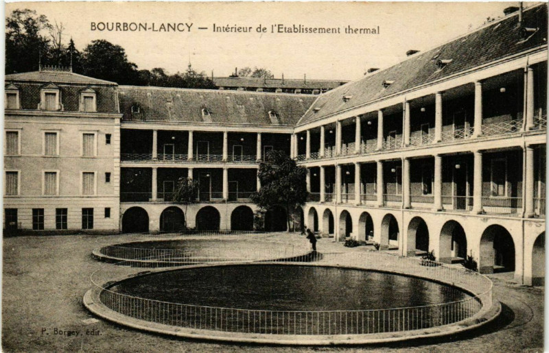 Carte postale ancienne Bourbon-Lancy - Interieur de l'Etabl. thermal à Bourbon-Lancy