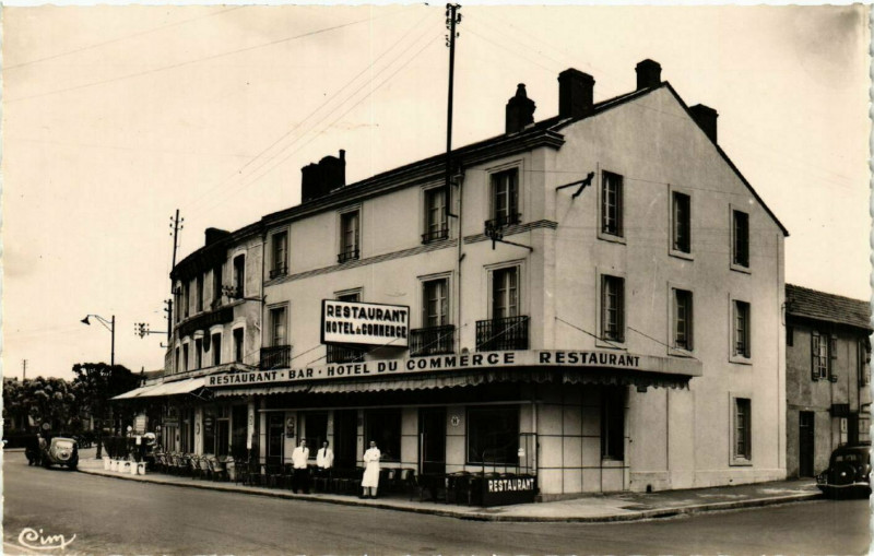 Carte postale ancienne Autun - Hotel Restaurant Fleury à Autun
