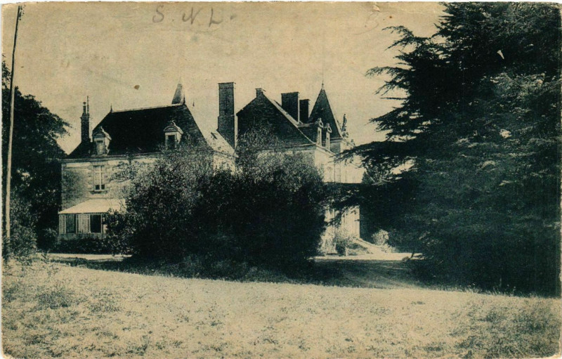 Carte postale ancienne Le Chateau - Saone-et-LOIRe à Château