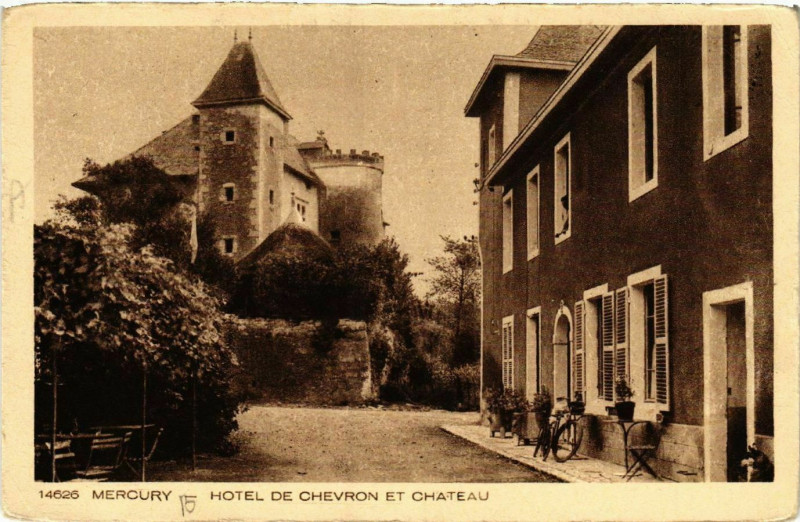 Carte postale ancienne Mercury - Hotel de Chevron et Chateau à Château