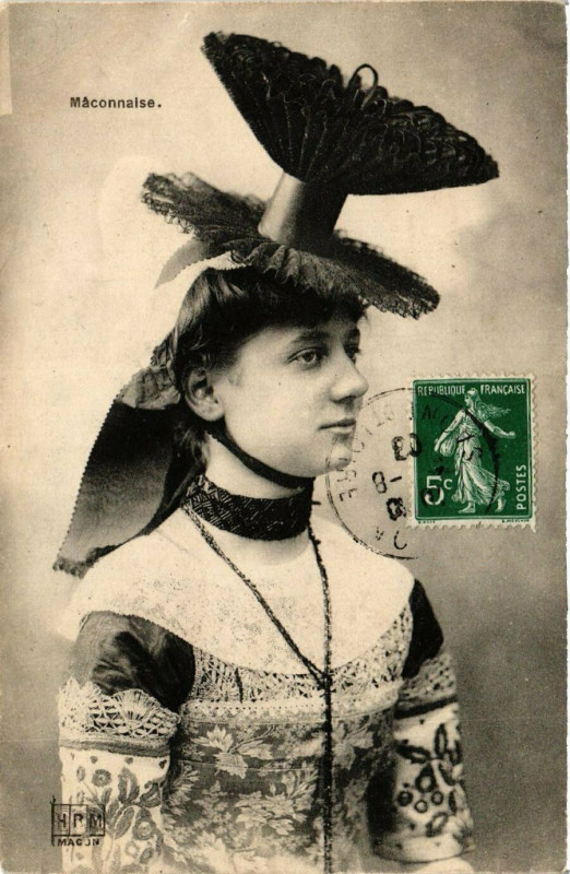 Carte postale ancienne Macon - MACONnaise à Mâcon