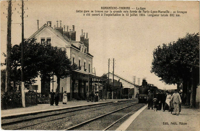 Carte postale ancienne Romaneche-Thorins - La Gare - Cette gare se trouve sur la grande à Romanèche-Thorins