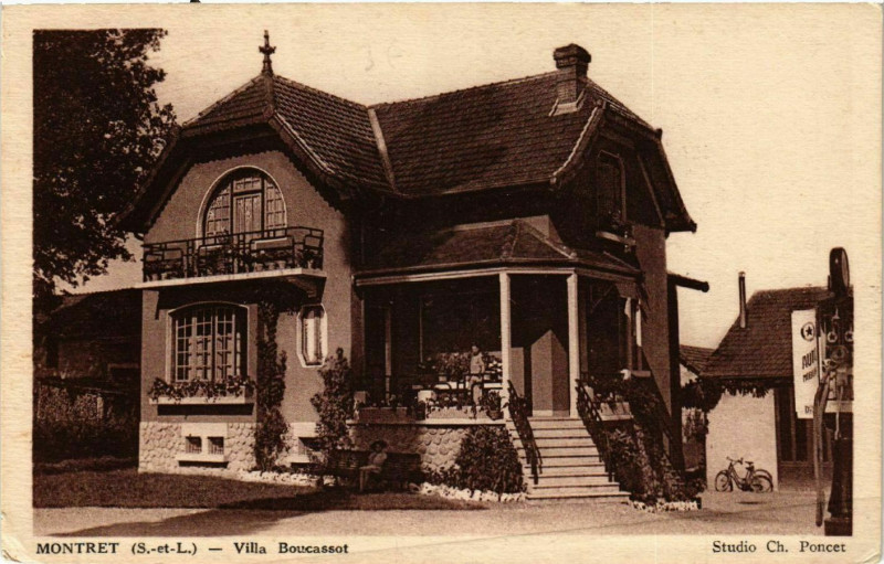 Carte postale ancienne Montret - Villa Boucassot à Montret