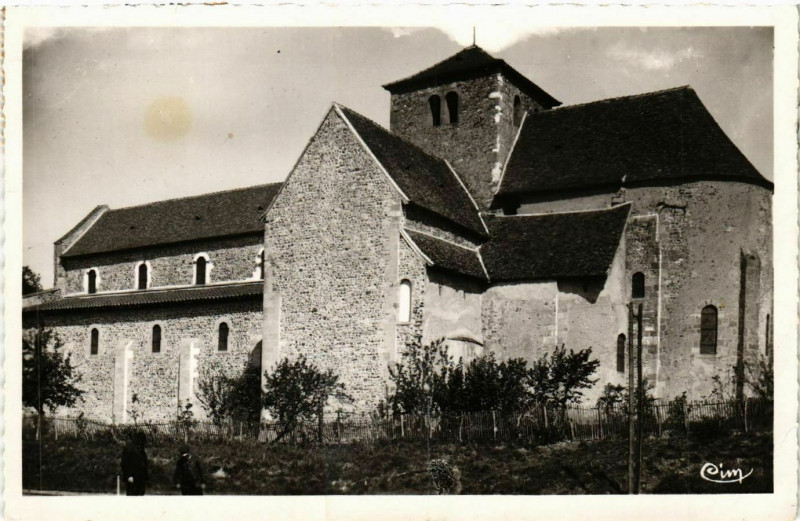 Carte postale ancienne Bourbon-Lancy - Thermal - Le Musée (Mon.hist) à Bourbon-Lancy