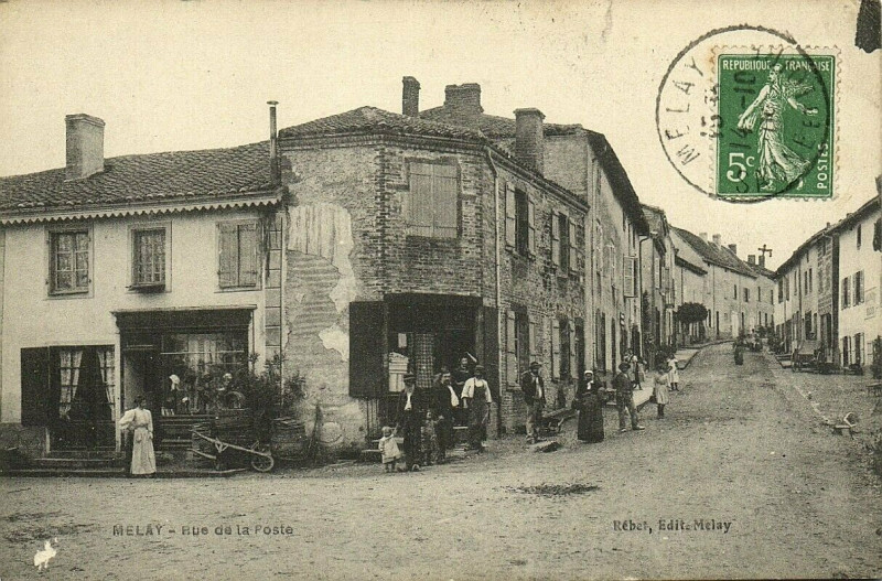 Carte postale ancienne Melay Rue de la Poste à Melay