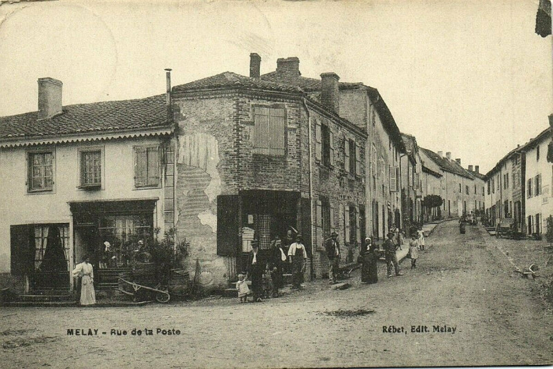 Carte postale ancienne Melay Rue de la Poste à Melay