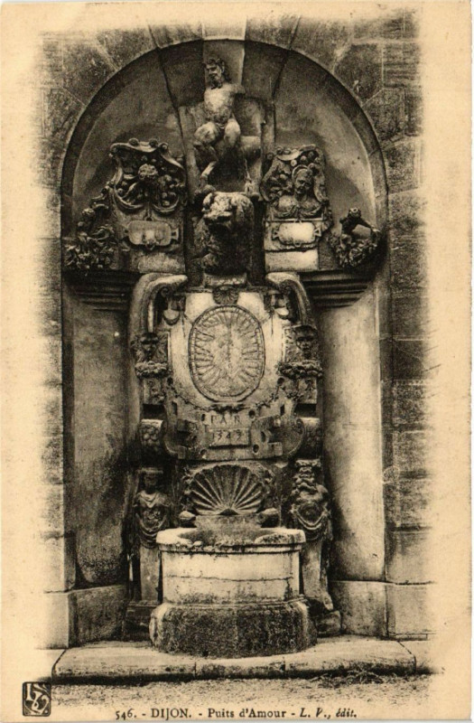 Carte postale ancienne Dijon - Puits d'Amour à Dijon