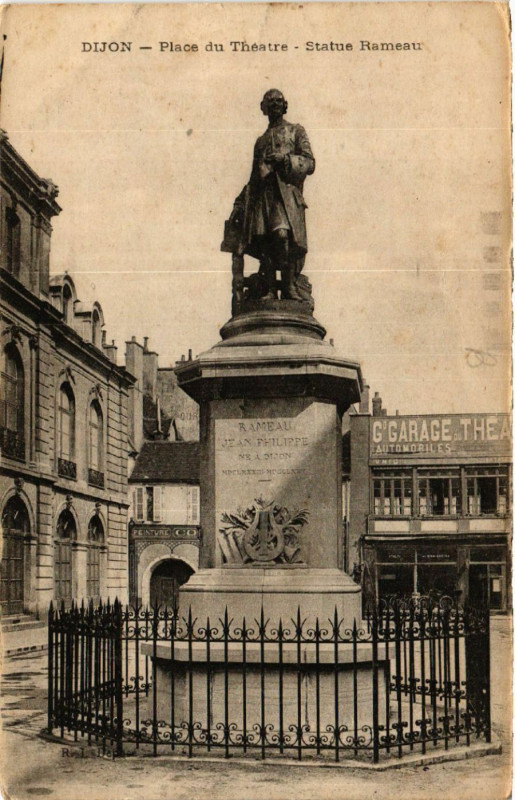Carte postale ancienne Dijon - Place du Théatre - Statue Rameau à Dijon