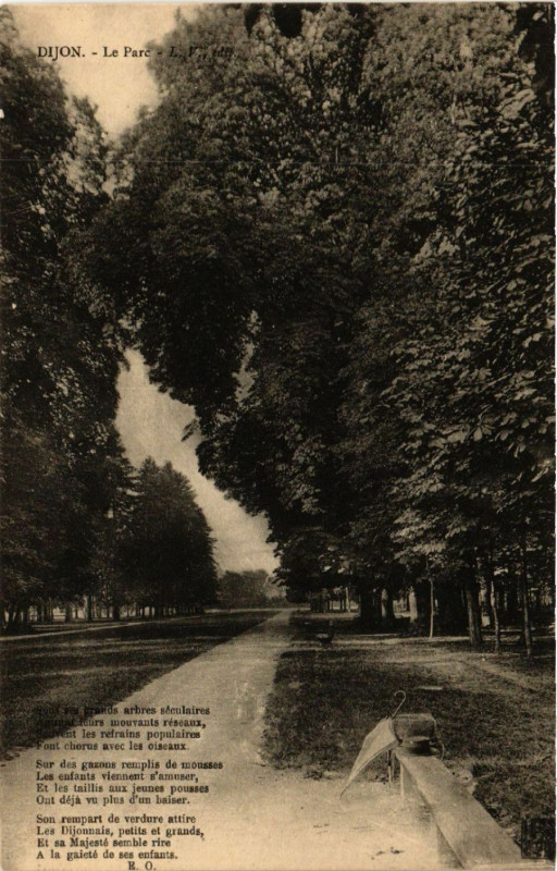 Carte postale ancienne Dijon - Le Parc à Dijon