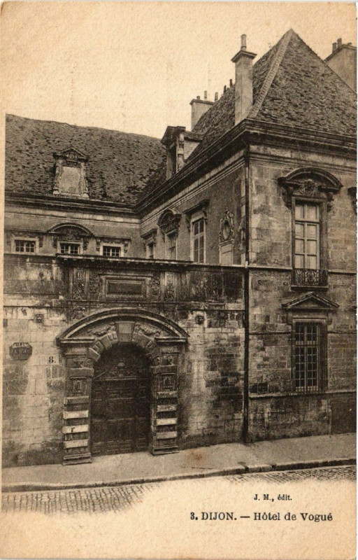 Carte postale ancienne Dijon - Hotel de Vogue à Dijon