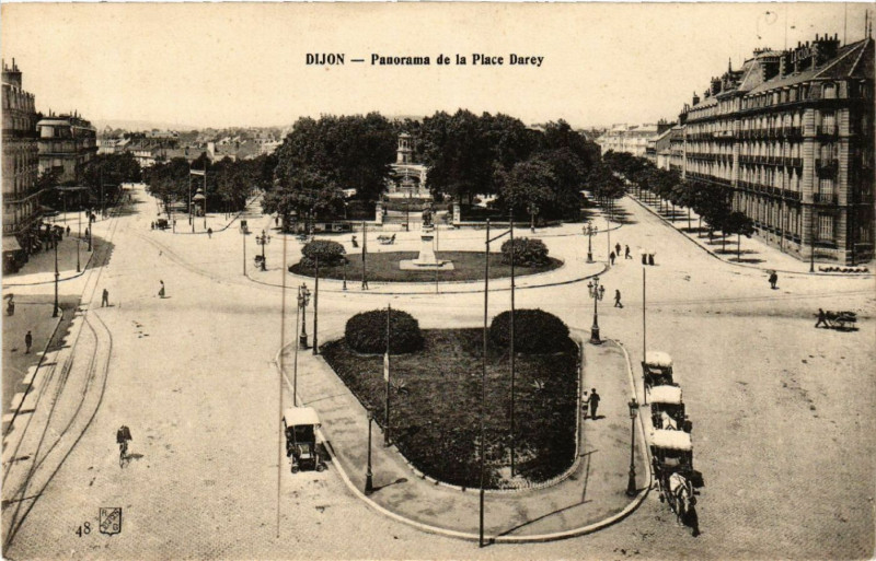 Carte postale ancienne Dijon - Panorama de la Place Darcy à Dijon