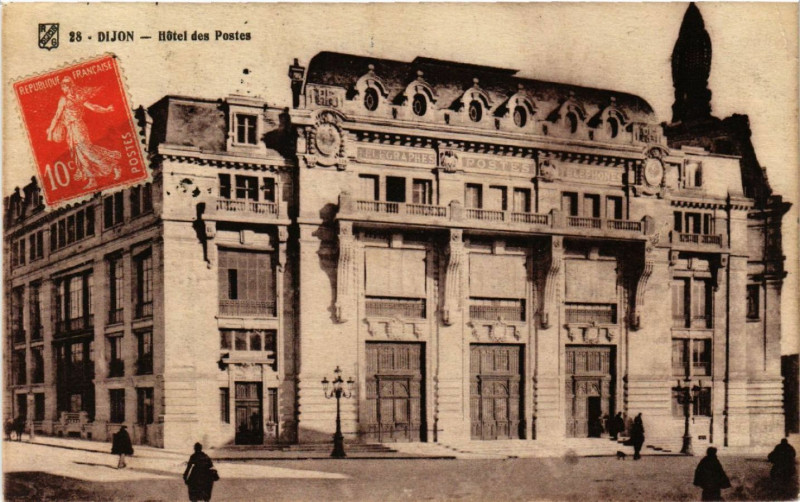 Carte postale ancienne Dijon - Hotel des Postes à Dijon