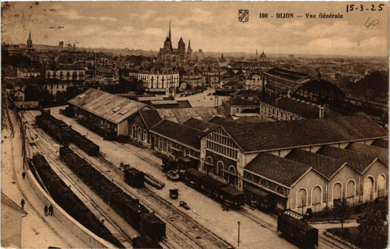 Carte postale ancienne Dijon - Vue générale à Dijon