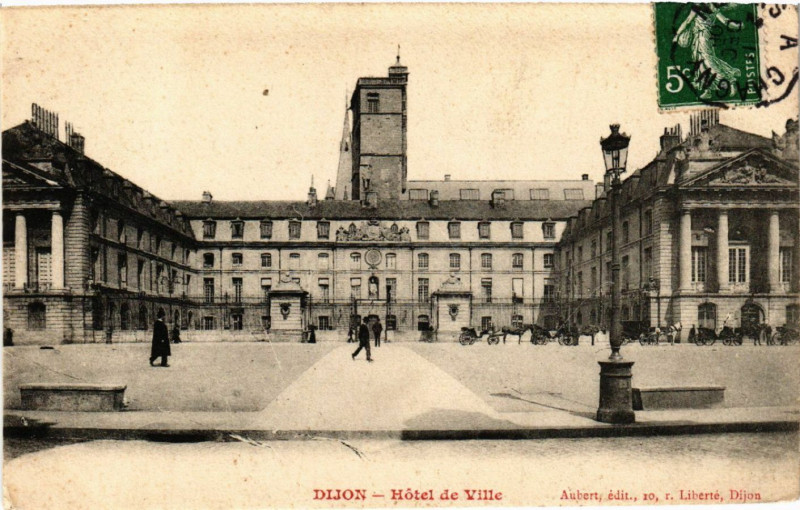 Carte postale ancienne Dijon - Hotel de Ville à Dijon