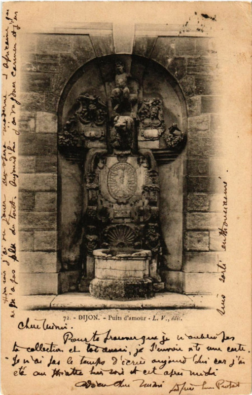 Carte postale ancienne Dijon - Puits d'Amour à Dijon