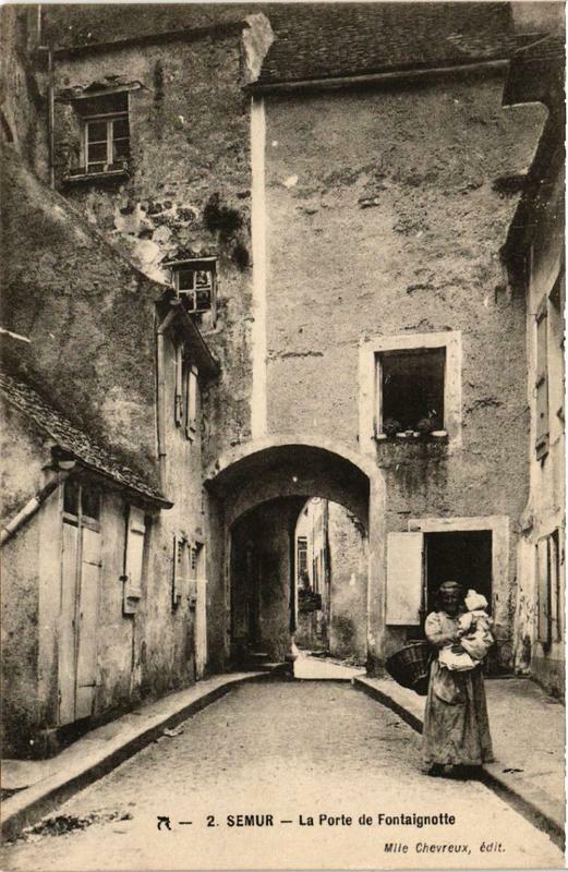 Carte postale ancienne Semur La Porte de Fontaignotte