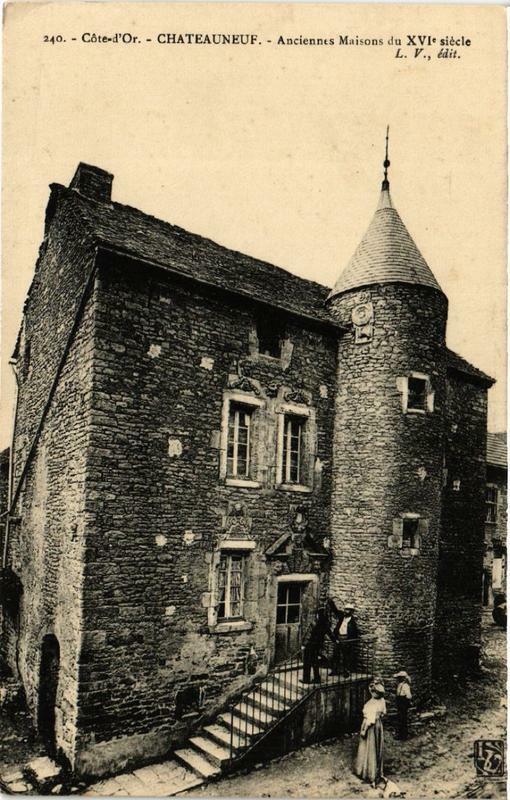 Carte postale ancienne Chateauneuf Anciennes Maisons du XVIe siecle à Châteauneuf