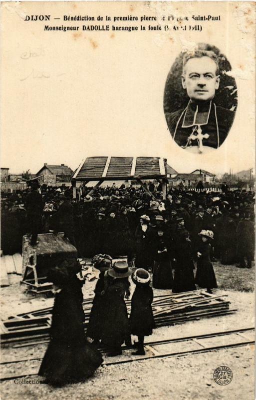 Carte postale ancienne Dijon Benediction de la premiere pierre à Dijon