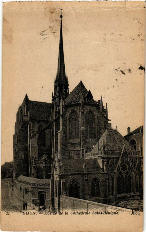 Carte postale ancienne Dijon - Abside de la Cathédrale Saint-Benigne à Dijon