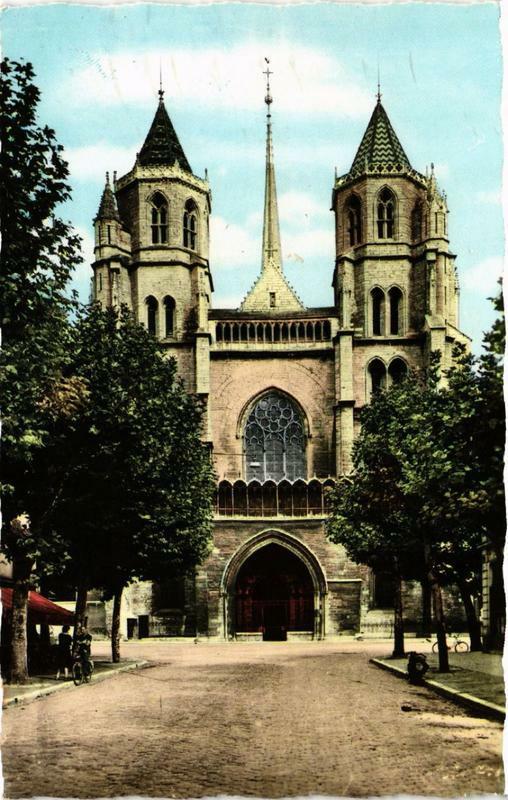Carte postale ancienne Dijon Cathédrale Saint-Benigne à Dijon