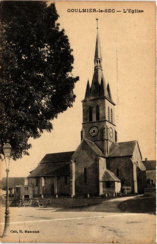 Carte postale ancienne Coulmier-le-Sec Eglise à Coulmier-le-Sec